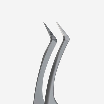 Pinça profissional para pestanas nano-entalhadas EXPERT 45 TIPO 2 (em forma de L, 40′)